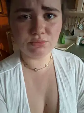 SummerHoney's Live XXX Chat
