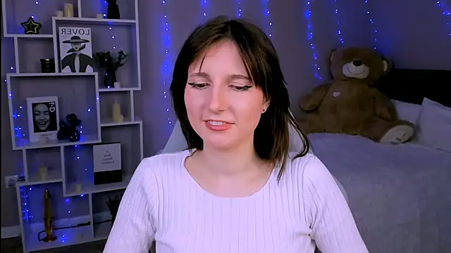 XXX chat uživo modela KikaOsterman