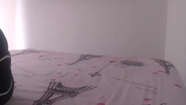 sabrina_v_ Adlı Modelin Canlı XXX Sohbeti
