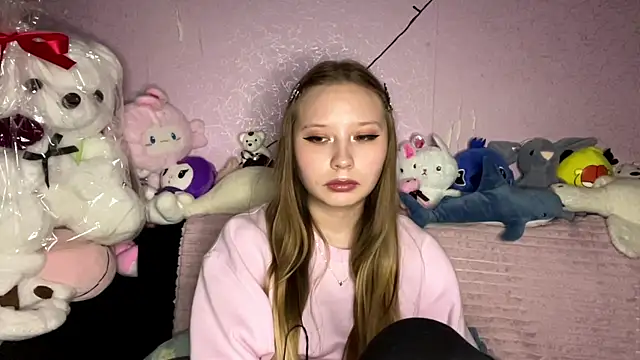 MertieVandusen – Naživo XXX chat