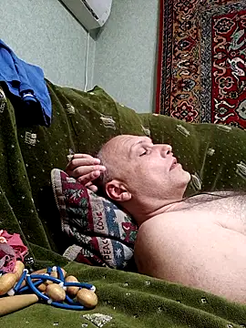 Pineapple04 Webcam Show