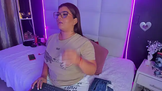 Chat XXX en directo de Gigi_duran