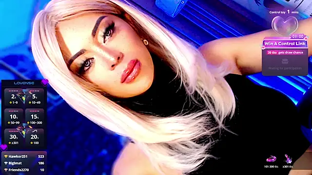 Pokazy przed kamerką – KYLIE_SHEMALE