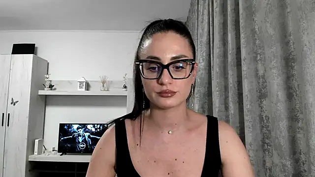 AleeAlice Webcam show