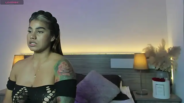 ZarahFoxx – Live XXX-chat