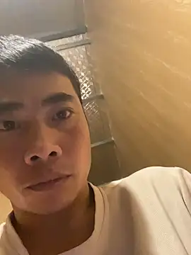 Henry_xx01 Show Webcam