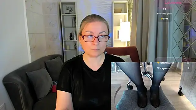 Alexandra_Kind élő XXX-chatje
