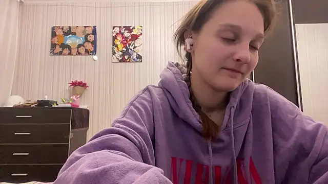 Chat +18 de LavetaGossage ao vivo