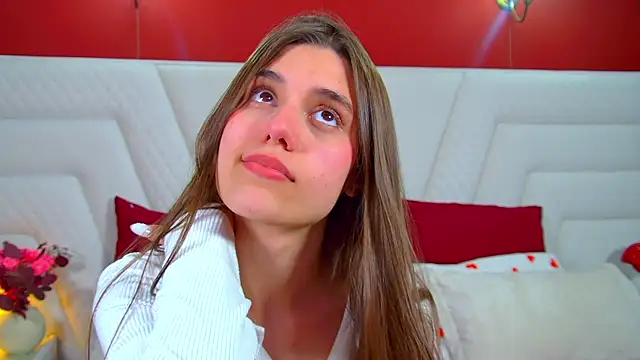 ArianaAllens – Naživo XXX chat