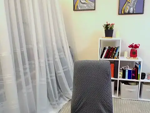 Lady_Tiana লাইভ XXX চ্যাট