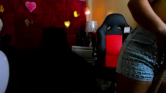 Chatroom XXX en direct de ChanellBrad