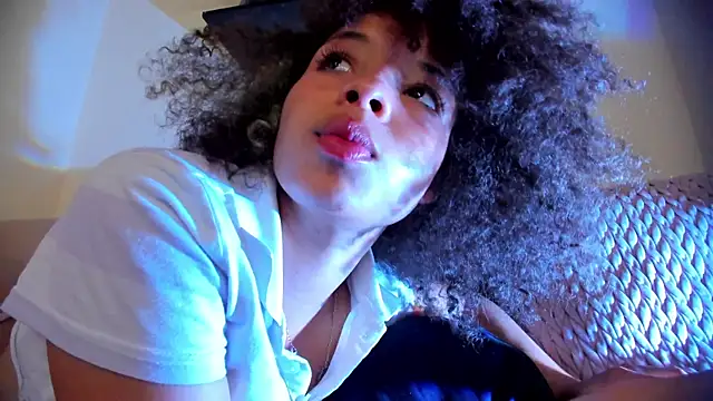 دردشة sofia_kay الجنسية المباشرة
