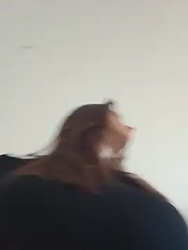 Chat +18 de LilyOrion ao vivo
