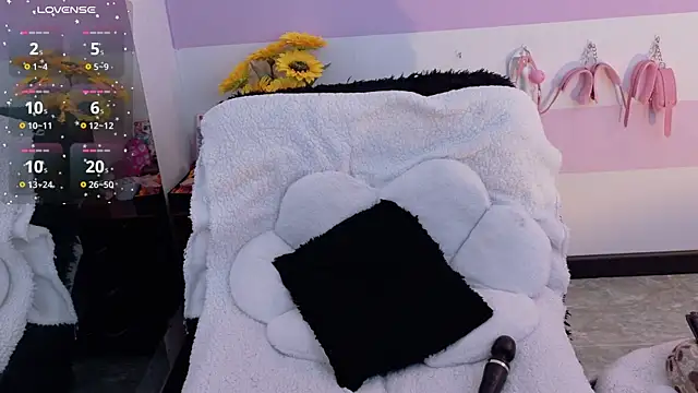 Catwhite_のライブXXXチャット