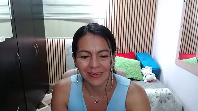 camilavargas_ 现场XXX聊天