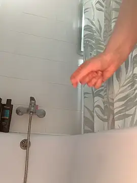 MargoPinky1 élő XXX-chatje