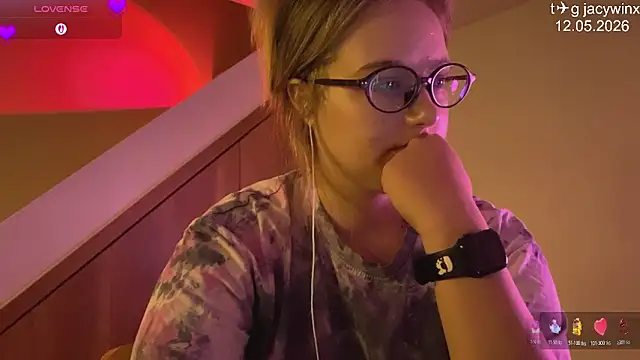 Chat XXX en directo de JacyWinslat