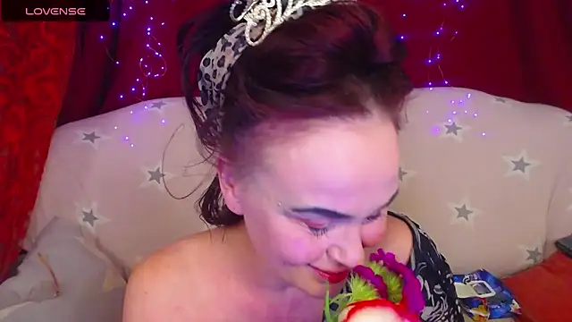 hotzlata Chat XXX in diretta
