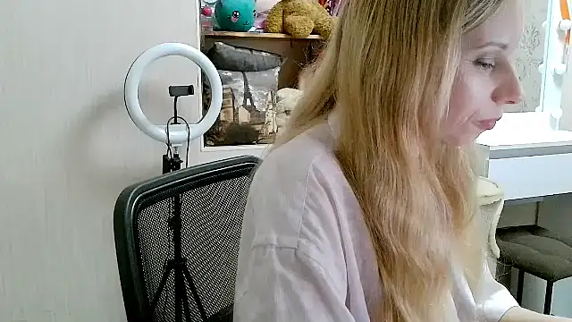 xMilagrosxs' Live XXX Chat