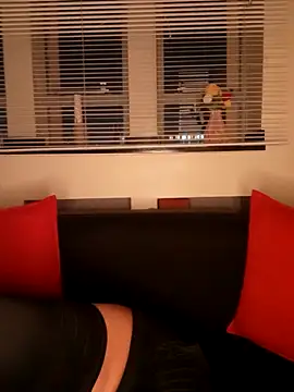 ORUOMA – Live XXX-chat