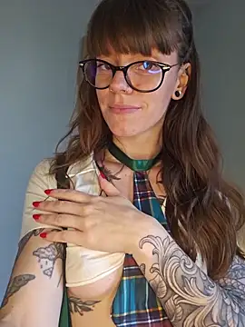 EmilieEdelana Webcam-Show