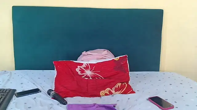 FreakyMelanin18 élő XXX-chatje