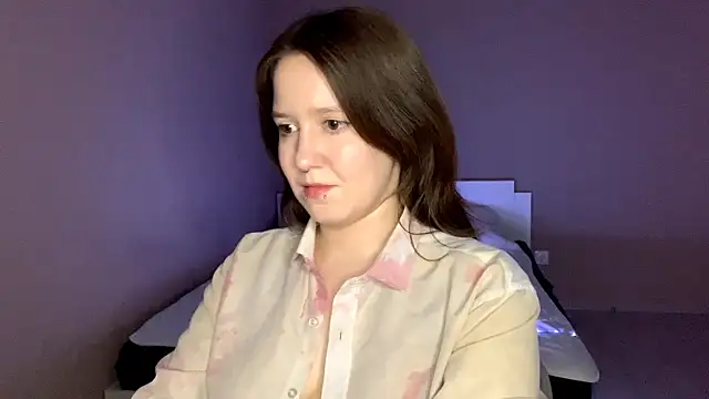 SatinyStoic Adlı Modelin Canlı XXX Sohbeti