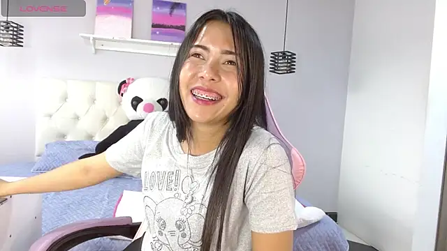 VelvetRosss' Live XXX Chat
