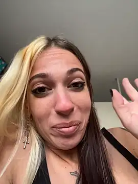 StonerWitch6's Live XXX Chat