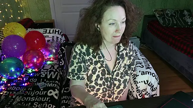 MarleneDietrich's Live XXX Chat