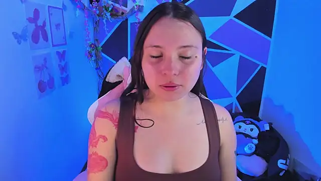 Chat XXX ao vivo de little_emma0