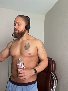 Fathero1time – Naživo XXX chat