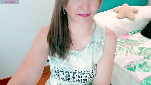 Kendraline1's Webcam Show