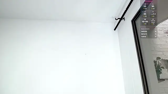 TinaPortman élő XXX-chatje