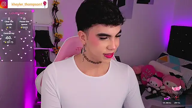 Kheyler_1's Live XXX Chat