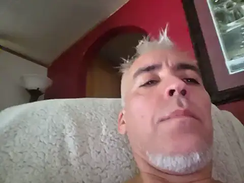 Xoc8_ Chat XXX in diretta