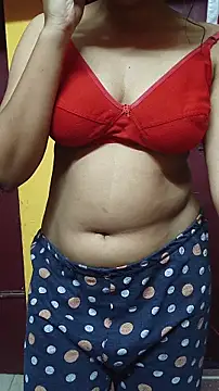 SameeraReddy19 Show in webcam