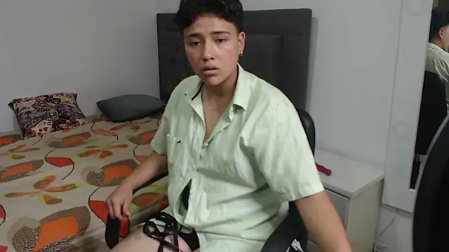 BlakeTaylor21's Live XXX Chat