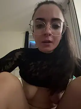 GiuliaDollx 웹캠 쇼