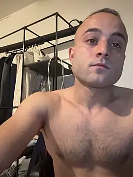 klkmam webcam show