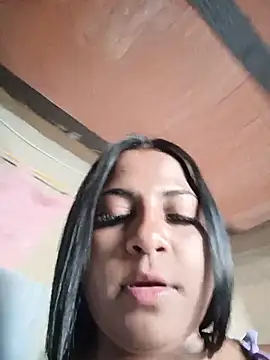 Giselabrunette25 Adlı Modelin Canlı XXX Sohbeti