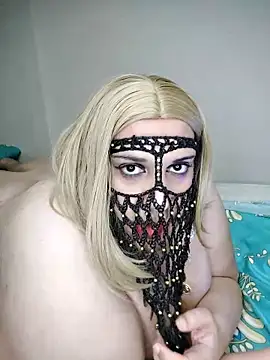 عرض كام Strongshemail