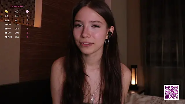 MellowEva Chat XXX in diretta