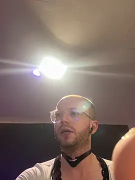 Ninasteamyn Webbikameraesitys