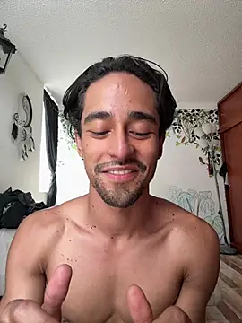 Chat +18 de Oliver_11Ed ao vivo