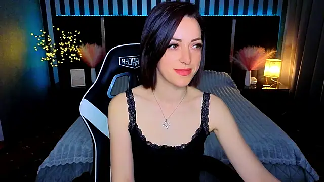 Daloras_lin's Webcam Show