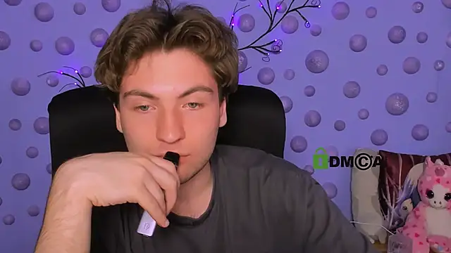 joseph_bear_ live XXX chat