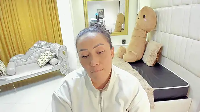 gaby_trent 现场XXX聊天