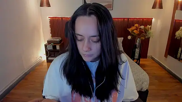 KatherineBond live XXX chat