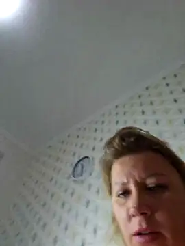 XXX chat uživo modela zarina3003